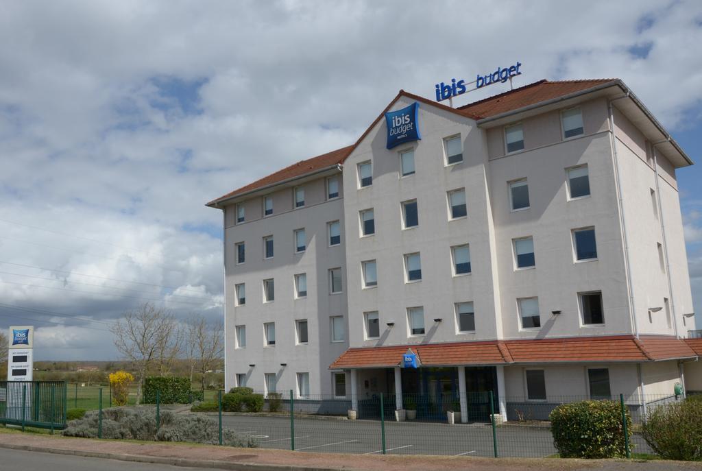Ibis Budget Nevers Varennes Vauzelles Екстер'єр фото